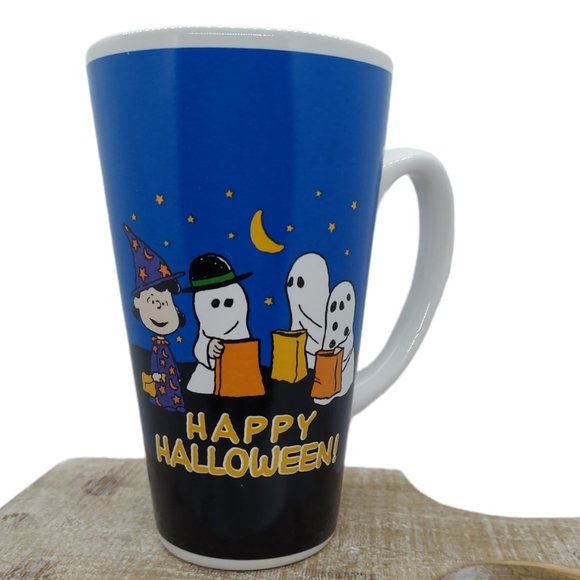 Peanuts Other - Peanuts Happy Halloween Mug
